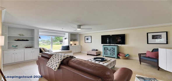 367 BOBBY JONES ROAD #367 Sarasota Florida, 34232 | Charming House