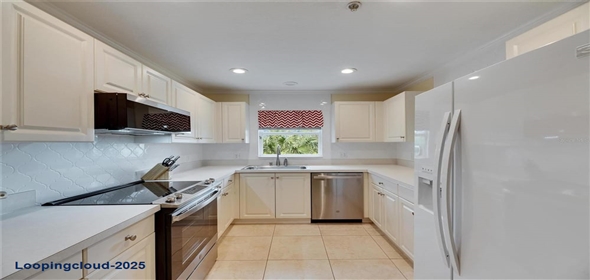 367 BOBBY JONES ROAD #367 Sarasota Florida, 34232 | Charming House
