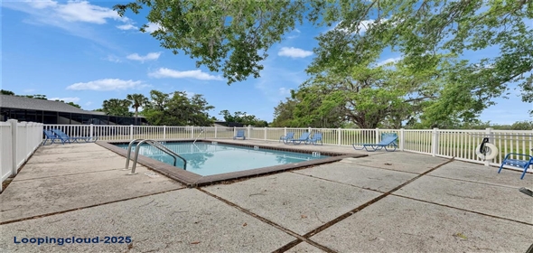 367 BOBBY JONES ROAD #367 Sarasota Florida, 34232 | Charming House