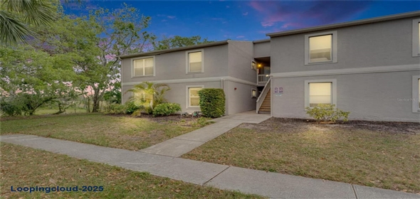 367 BOBBY JONES ROAD #367 Sarasota Florida, 34232 | Charming House