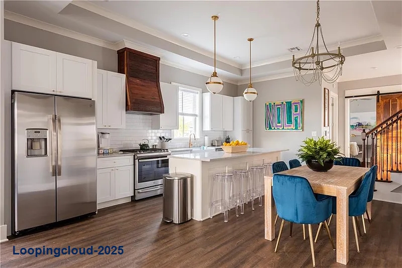 Stylish 5BR Home with HU-MU Zoning & Outdoor Kitchen