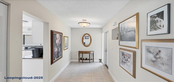 3914 GLEN OAKS MANOR DRIVE Sarasota Florida, 34232 | Beautiful Courtyard villa