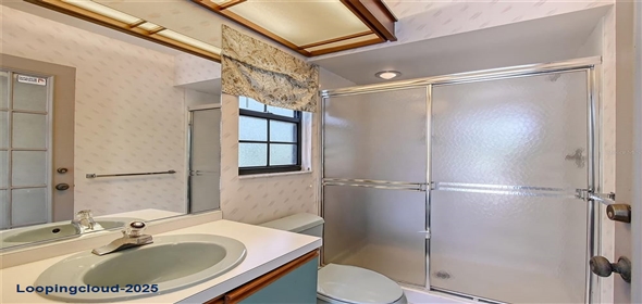 4917 LEATHA LANE Sarasota Florida, 34232 | Exclusive Family Home