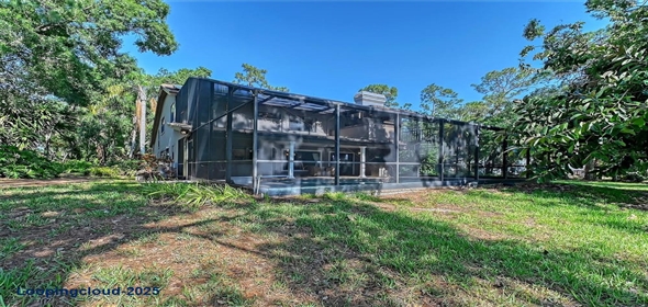 4917 LEATHA LANE Sarasota Florida, 34232 | Exclusive Family Home