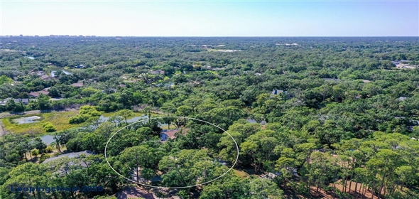 4917 LEATHA LANE Sarasota Florida, 34232 | Exclusive Family Home