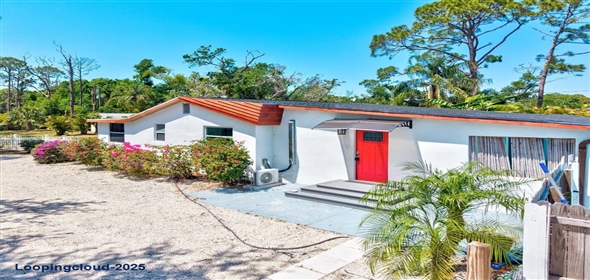 1518 STOEBER AVENUE Sarasota Florida, 34232 | An Exclusive Property