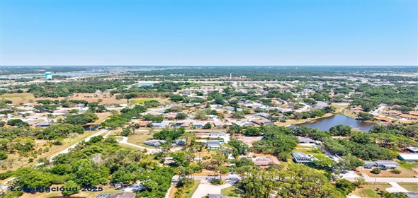 1518 STOEBER AVENUE Sarasota Florida, 34232 | An Exclusive Property