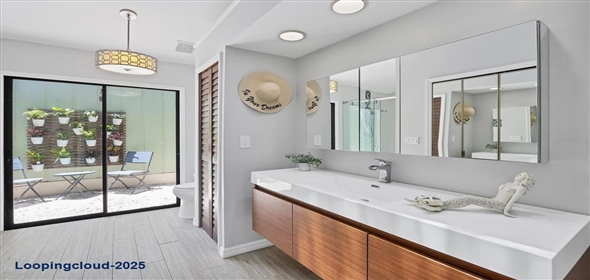 4079 WOODVIEW DRIVE Sarasota Florida, 34232 | Beautiful Ranch Style Home