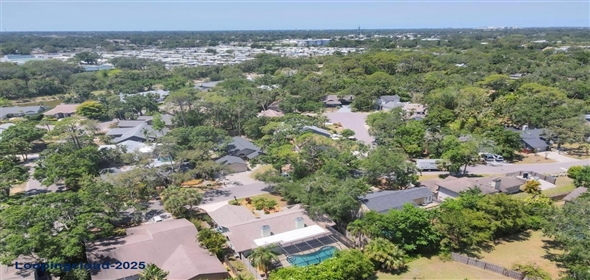 4079 WOODVIEW DRIVE Sarasota Florida, 34232 | Beautiful Ranch Style Home