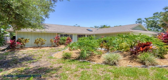 4079 WOODVIEW DRIVE Sarasota Florida, 34232 | Beautiful Ranch Style Home
