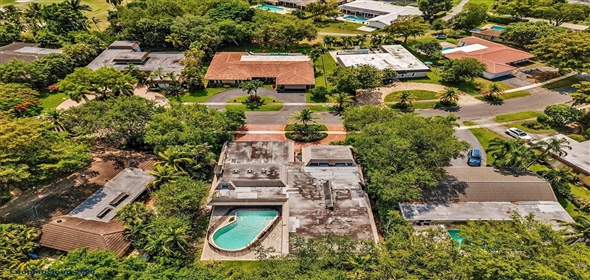 3121 N 52nd Ave, Hollywood, FL 33021 Hollywood Florida, 33021 | Exquisite 5-Bedroom Estate in Emerald Hills: Timeless Charm Meets Modern Luxury