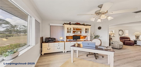 3941 GLEN OAKS DRIVE E #32 Sarasota Florida, 34232 | Lakeview Villa