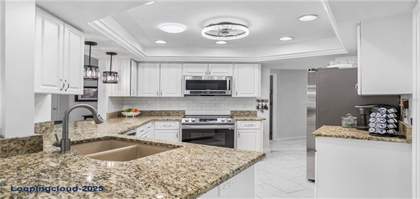 3323 RINGWOOD MEADOW Sarasota Florida, 34235 | Ranch Style Home