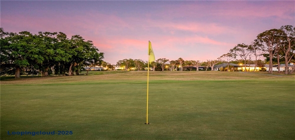 3323 RINGWOOD MEADOW Sarasota Florida, 34235 | Ranch Style Home
