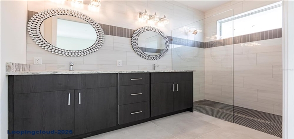 5316 ALTOONA STREET Sarasota Florida, 34232 | Beautifully Crafted Residence