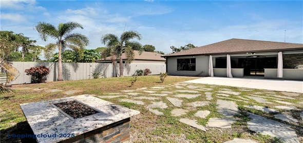 3369 HOULE AVENUE Sarasota Florida, 34232 | Well-manteined Home