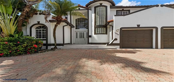 1350 Hollywood Blvd Hollywood Florida, 33019 | Stunning Fully Renovated Home with Pool and Beach Proximity!