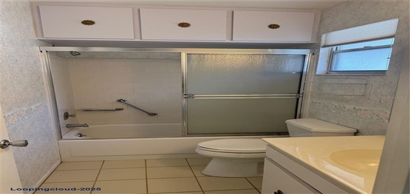 3921 LAKESIDE ROAD #168 Sarasota Florida, 34232 | Cozi Home in Sarasota