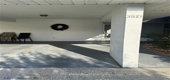 3921 LAKESIDE ROAD #168 Sarasota Florida, 34232 | Cozi Home in Sarasota