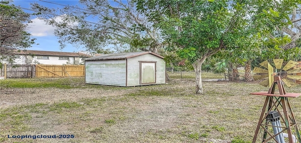 70 HORTON CIRCLE Sarasota Florida, 34232 | Beautiful Country Home