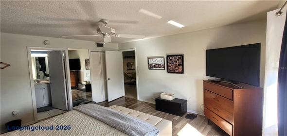 1540 GLEN OAKS DRIVE E #B336 Sarasota Florida, 34232 | Lovely Corner Unit