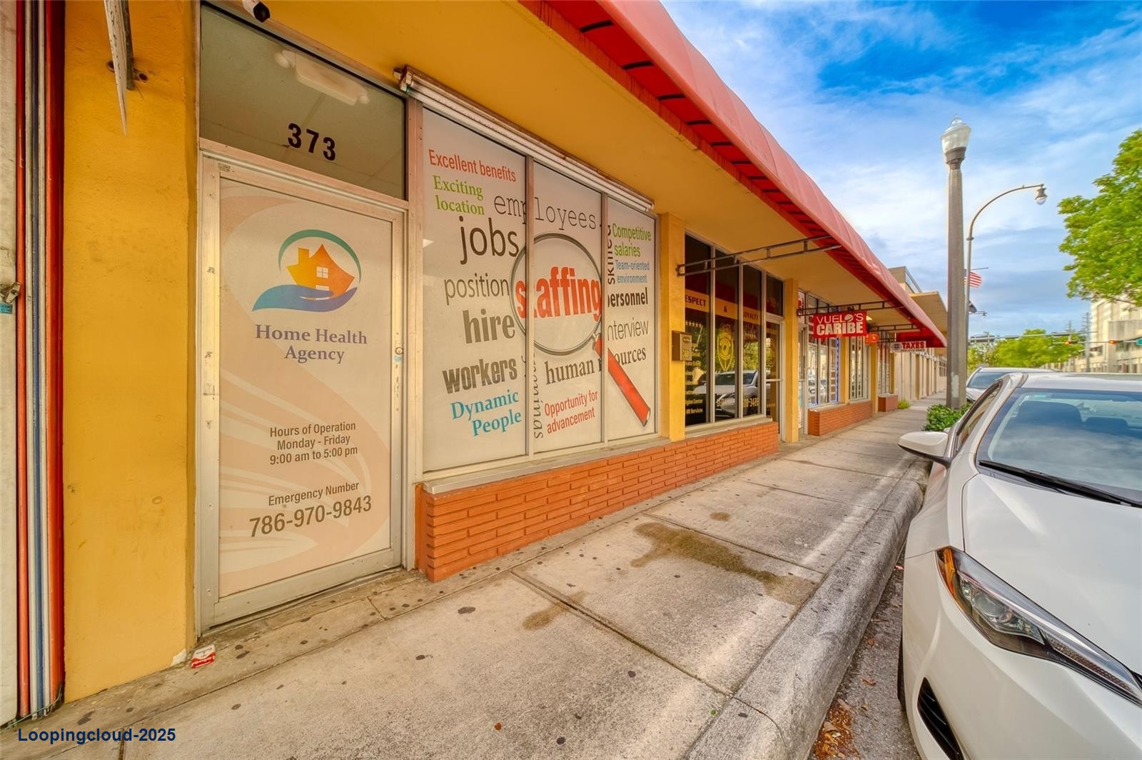 Professional Office Space for Lease in Prime Hialeah Location – 650 SF