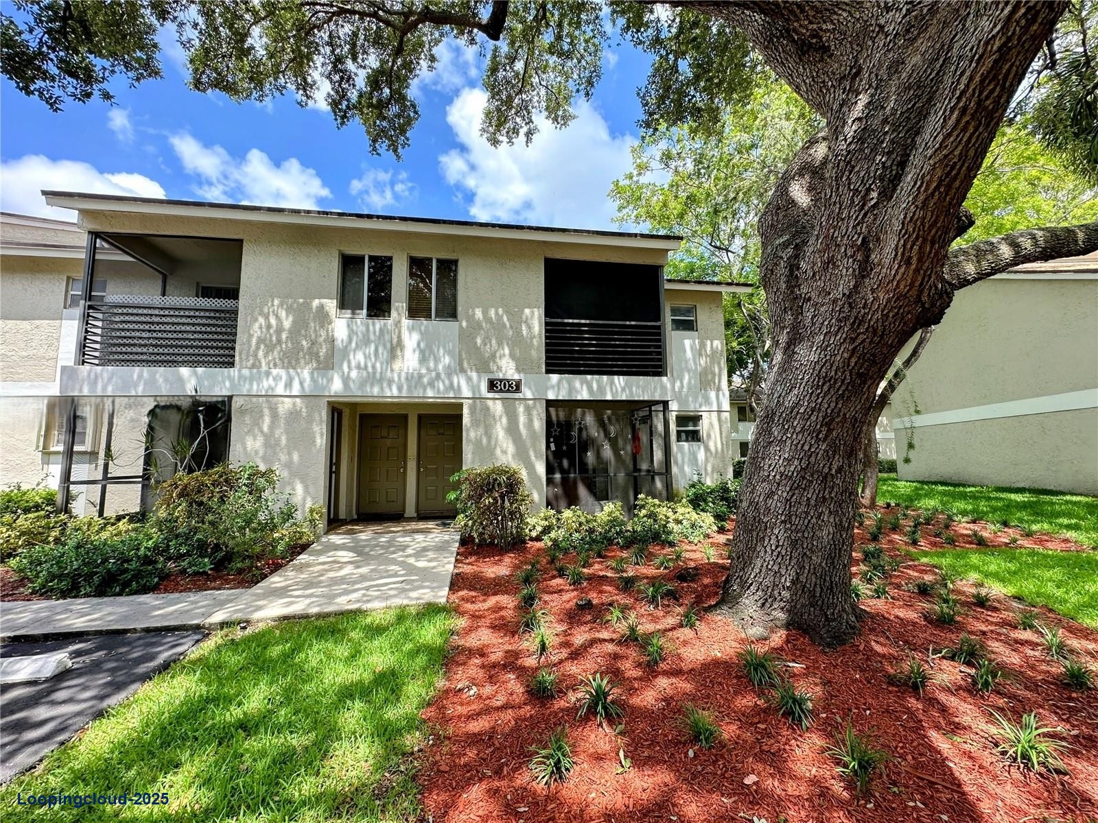 Comfortable Living in Gardens Dr – 1BR Condo for Rent