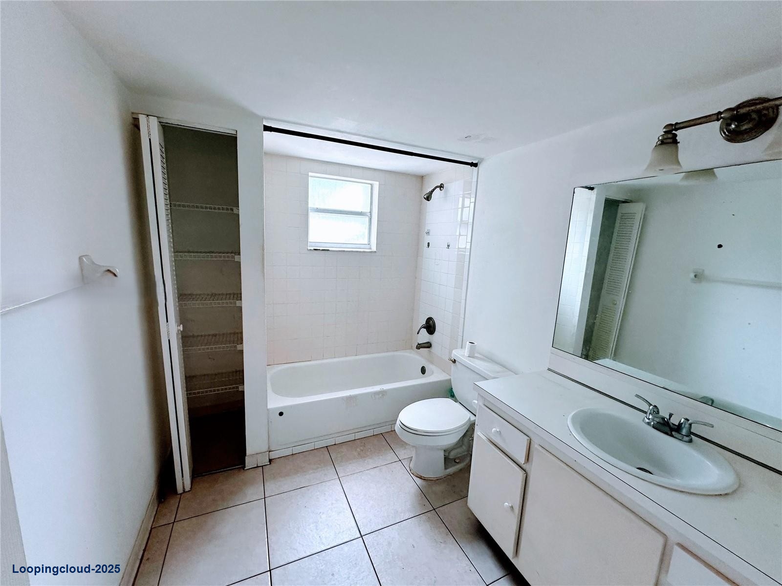 Comfortable Living in Gardens Dr – 1BR Condo for Rent