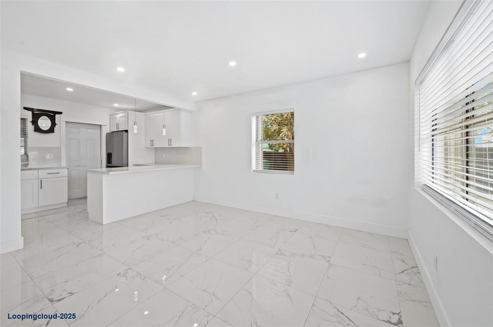 Remodeled Corner Lot Gem Near the Florida Keys