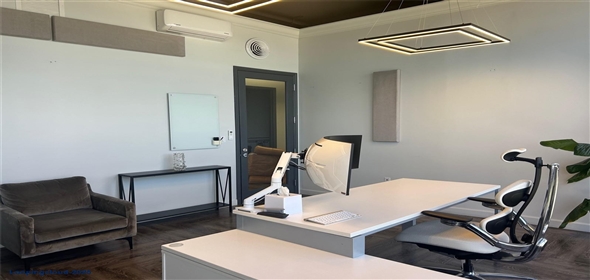 13499 Biscayne Blvd # Tower Suites 4 & 5 Biscayne Park Florida, 33181 | Turnkey Class-A Office Suite in North Miami – Fully Furnished & Move-In Ready