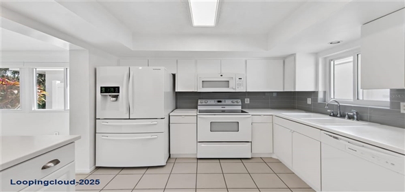 3915 SCHWALBE DRIVE #128 Sarasota Florida, 34235 | Beautiful Home