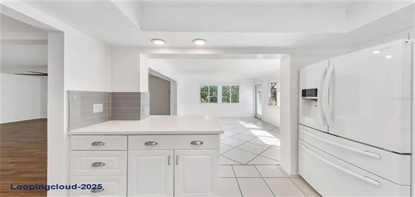 3915 SCHWALBE DRIVE #128 Sarasota Florida, 34235 | Beautiful Home