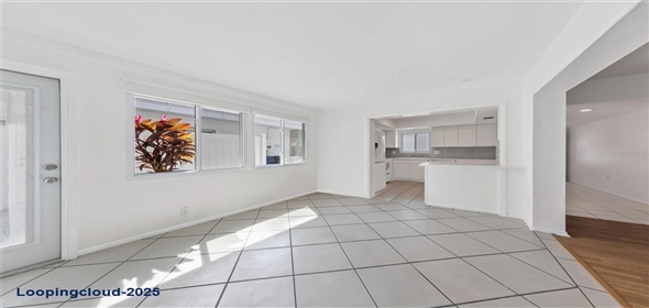 3915 SCHWALBE DRIVE #128 Sarasota Florida, 34235 | Beautiful Home