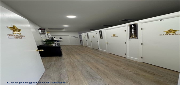 Park Blkvd MIAMI, FL 33126 Doral Florida, 33126 | Specialized Beauty Business for Sale: Profitable Hair Prosthesis Salon