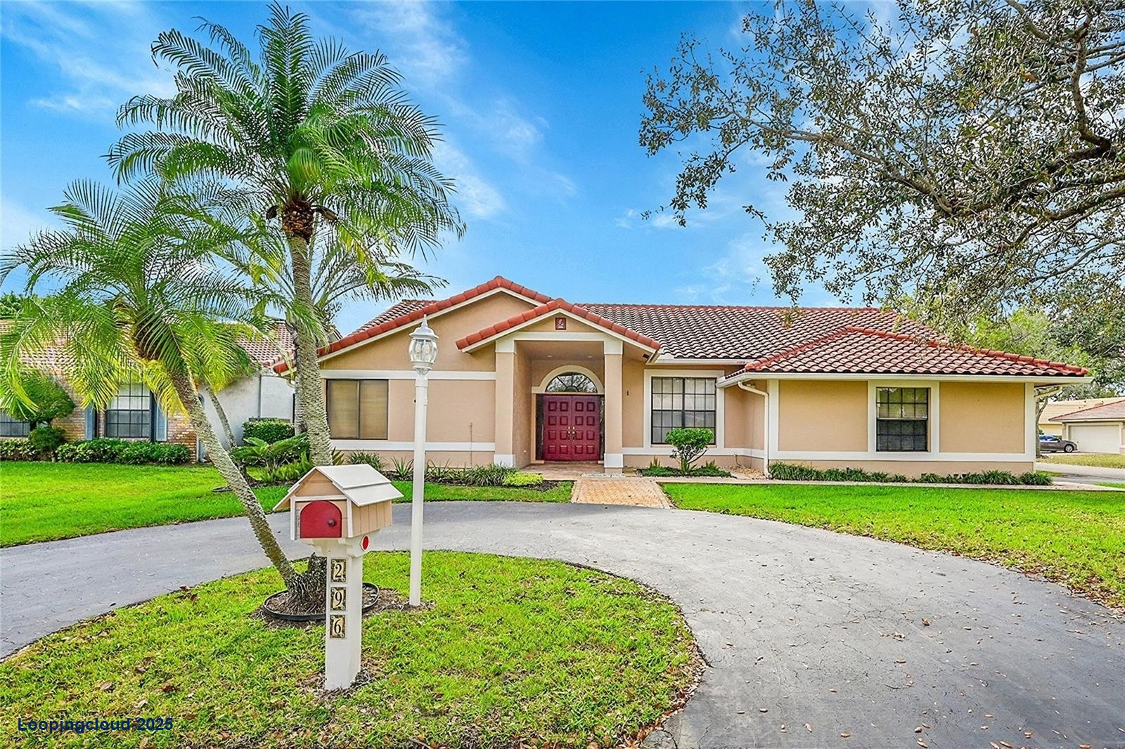 Beautiful 4-Bedroom Pool Home in Prime Coral Springs Location