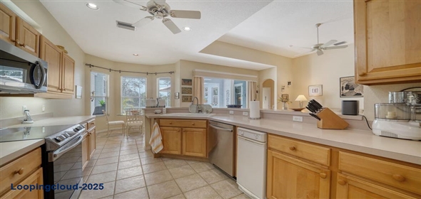 92 TALL TREES COURT Sarasota Florida, 34232 | Beautiful Home in Sarasota