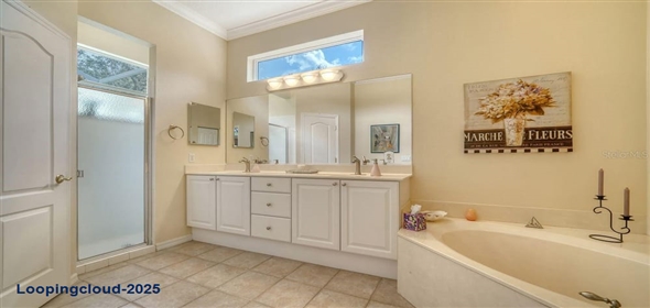 92 TALL TREES COURT Sarasota Florida, 34232 | Beautiful Home in Sarasota