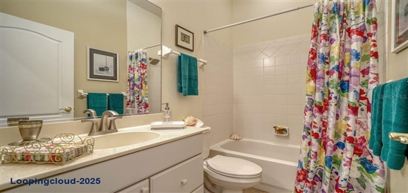 92 TALL TREES COURT Sarasota Florida, 34232 | Beautiful Home in Sarasota