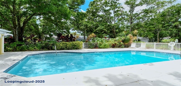 92 TALL TREES COURT Sarasota Florida, 34232 | Beautiful Home in Sarasota