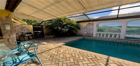 3725 GLEN OAKS MANOR DRIVE Sarasota Florida, 34232 | Charming House