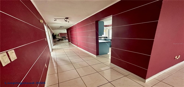 3725 GLEN OAKS MANOR DRIVE Sarasota Florida, 34232 | Charming House