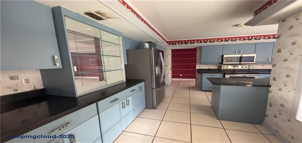 3725 GLEN OAKS MANOR DRIVE Sarasota Florida, 34232 | Charming House