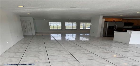 732 TUXFORD DRIVE Sarasota Florida, 34232 | Charming Single Family