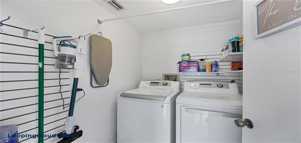 1451 FAWNWOOD CIRCLE Sarasota Florida, 34232 | Well Manteined Home