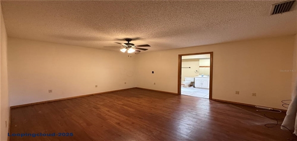 3957 BEARDED OAKS COURT Sarasota Florida, 34232 | Beautifully Manteined Home