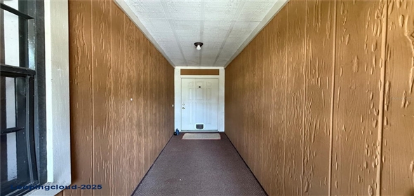 3957 BEARDED OAKS COURT Sarasota Florida, 34232 | Beautifully Manteined Home