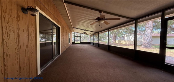 3957 BEARDED OAKS COURT Sarasota Florida, 34232 | Beautifully Manteined Home