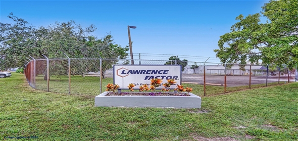 4790 NW 157th St Miami Gardens Florida, 33014 | Great Industrial Freestanding Building