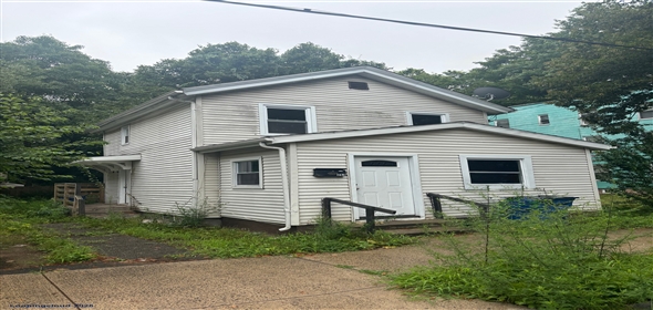 254 Starr Street, New Haven, CT 06511 New Haven Connecticut, 06511 | Classic Newhallville Home: Opportunity with Hardwood Floors & Fenced Yard