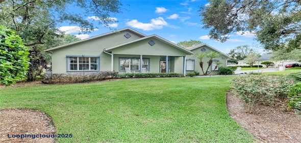 89 PINE FOREST LANE Haines City Florida, 33844 | Stunning Upgraded Pool Home